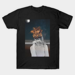 Graphic space women under the moon T-Shirt